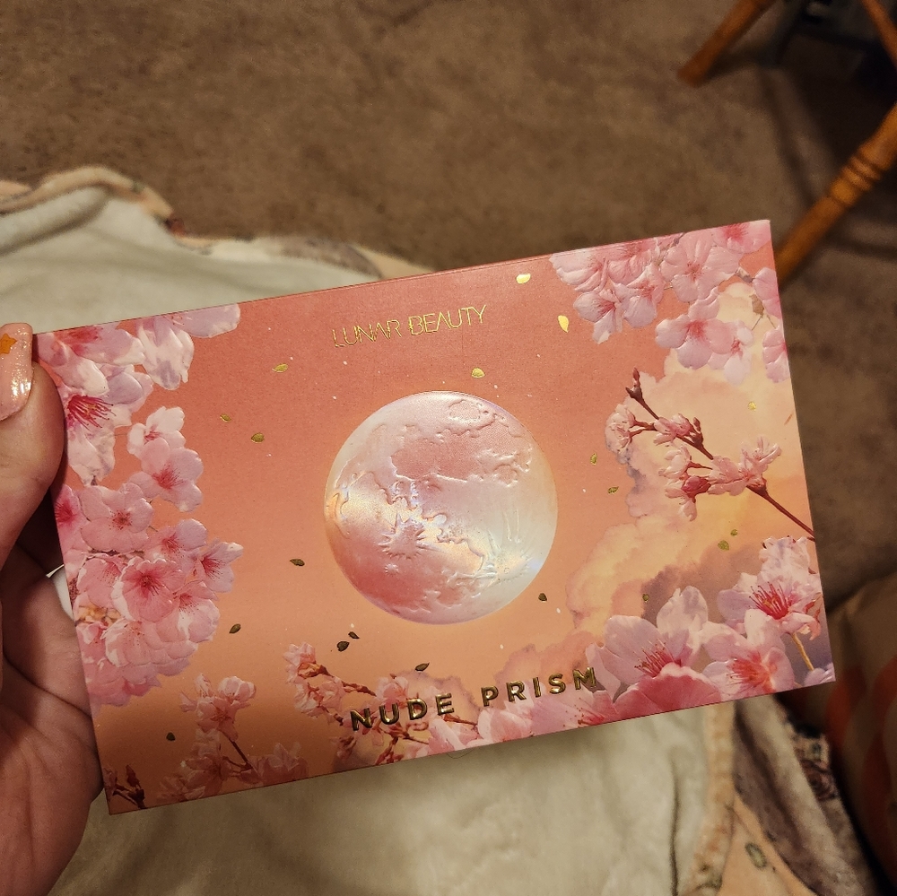 Lunar Beauty Moon Prism